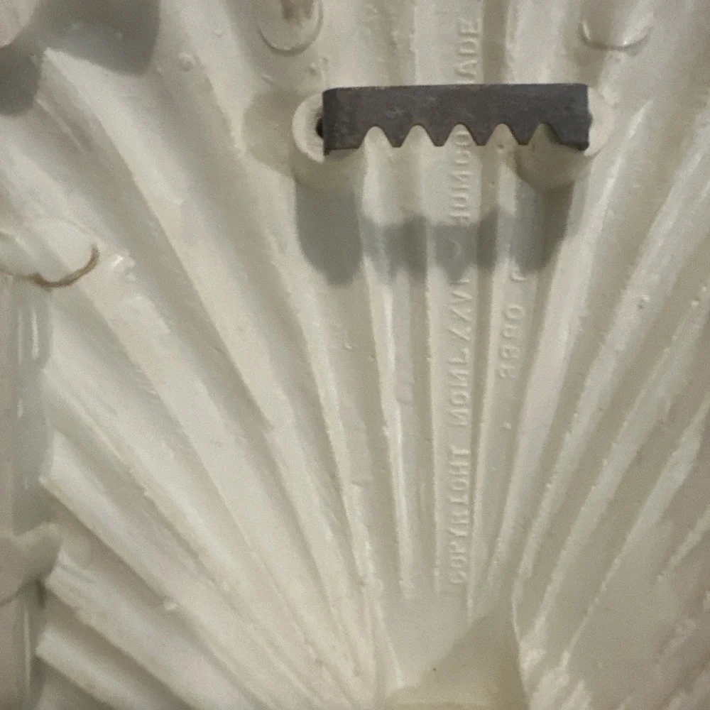 Vintage Seashell Towel Ring Holder Off White Homco 70s Shabby Beach House Decor